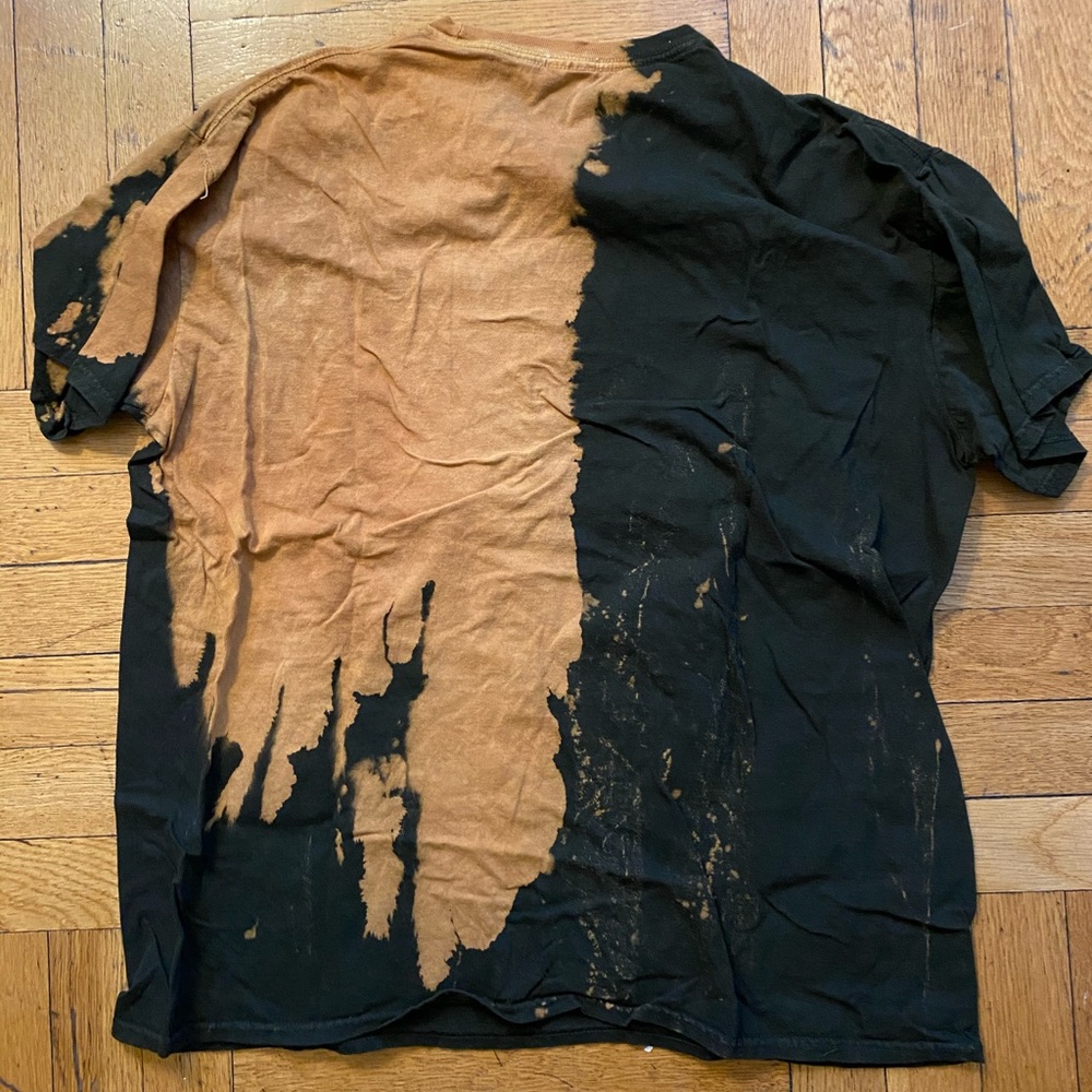 Aquaman T-shirt - Picture 2 of 4